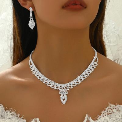 طقم مجوهرات العروس – مجموعة النحاس