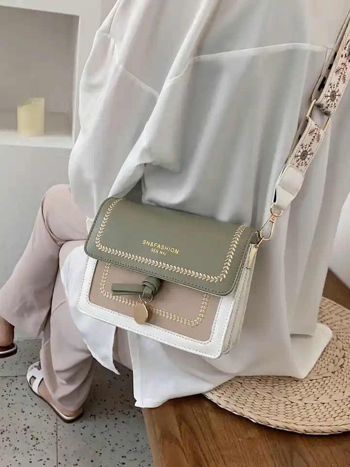 حقيبة عصرية للنساء 